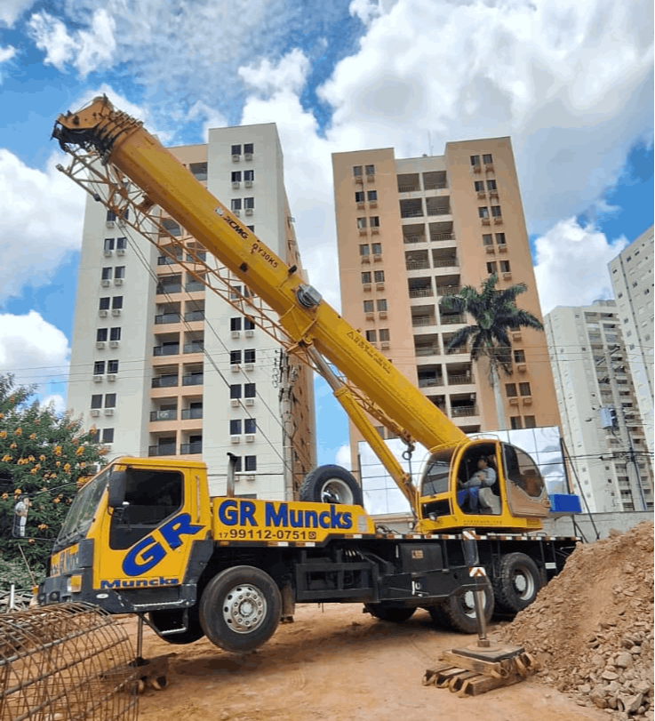 Guindastes em Rio Preto